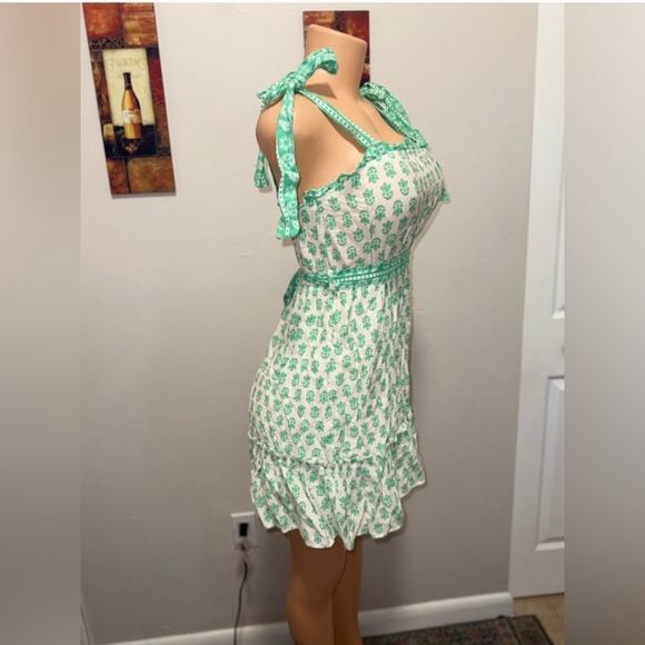 Green And White Floral Dress Size S - Picture 3 of 7